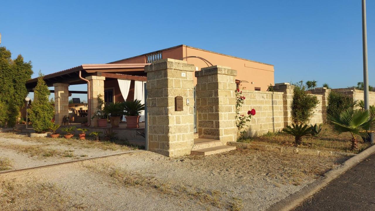 Oniro Specchia Bed & Breakfast Exterior foto